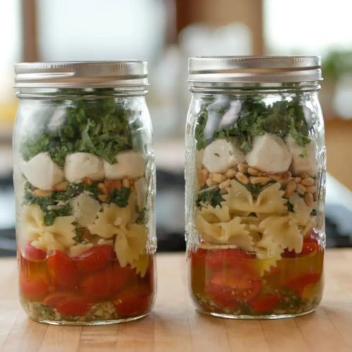 Salată Mason Jar – Jessica Turner