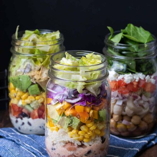 Salată Mason Jar – Laura Mitchell